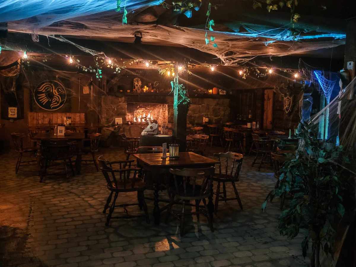 The Haunted Tales of Wyrd – Portland’s Haunted Mead Tasting&nbsp;Hall